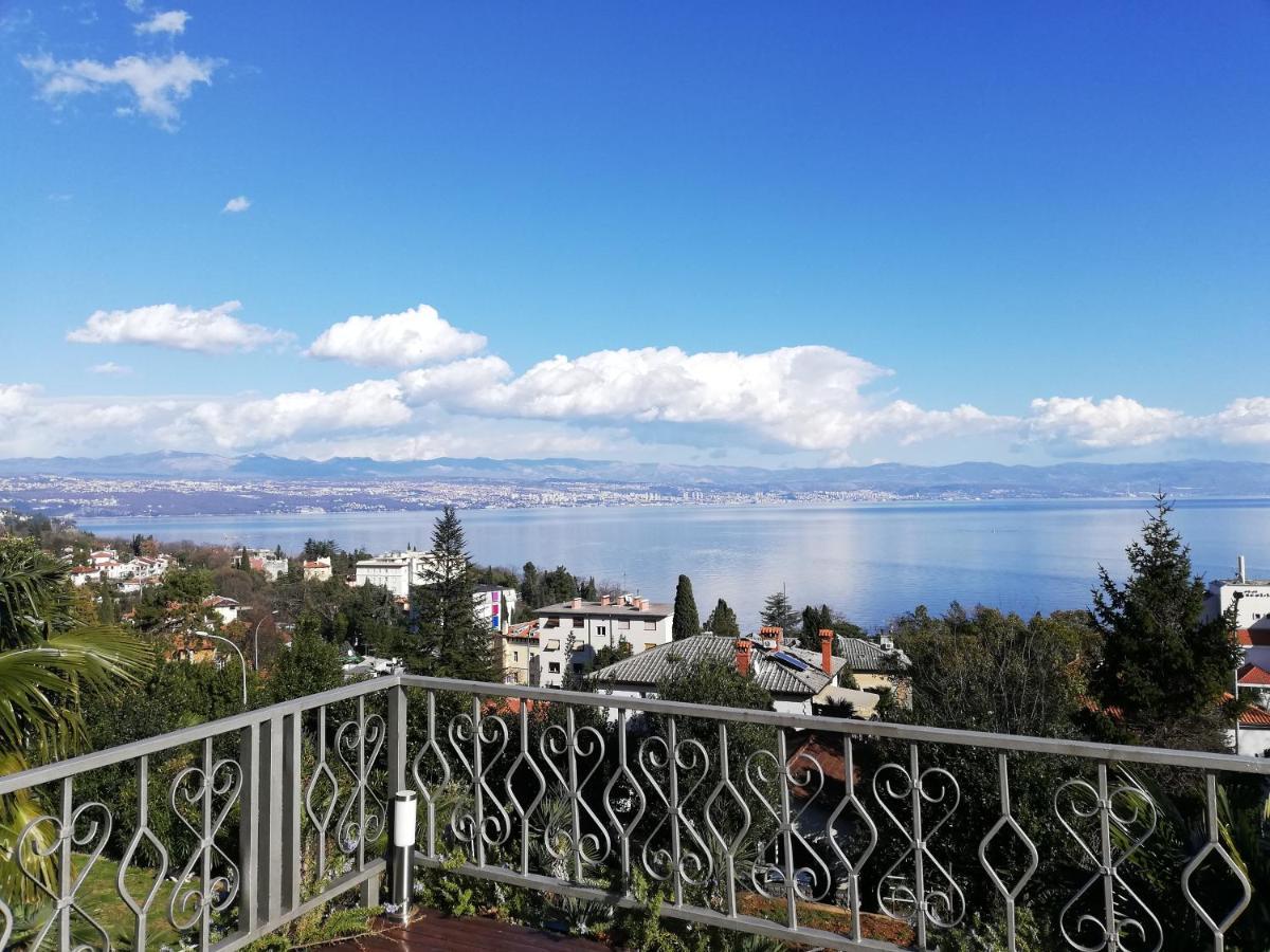 Villa Allegra Ловран Екстериор снимка
