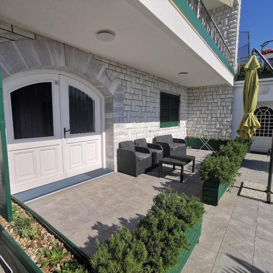 Villa Allegra Ловран Екстериор снимка