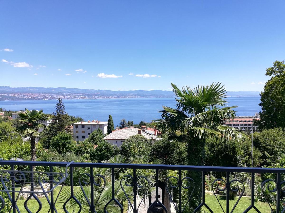 Villa Allegra Ловран Екстериор снимка